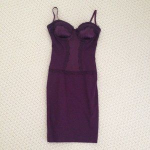 New Marciano bodycon cocktail/party dress with lace trim